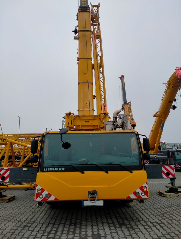 Liebherr LTM 1230-5.1 Mobile Crane