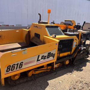Leeboy 8616 Paver