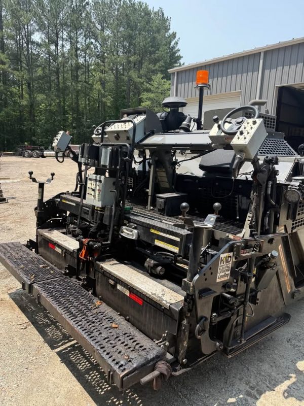 Leeboy 8520B Paver