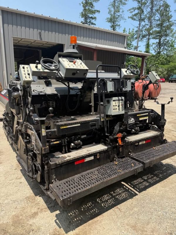 Leeboy 8520B Paver