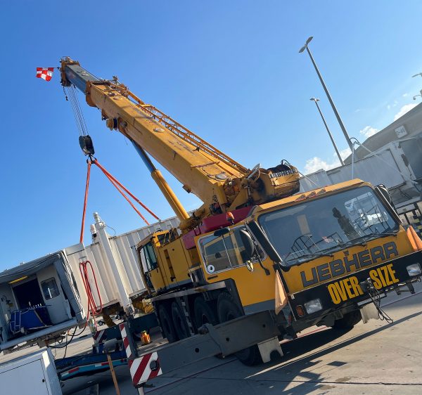 Liebherr LTM 1090-2 Mobile Crane