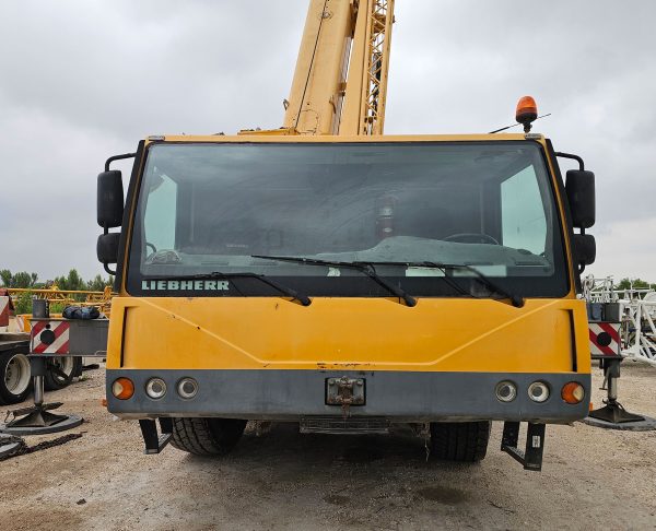 Liebherr LTM 1100-5.2 Mobile Crane