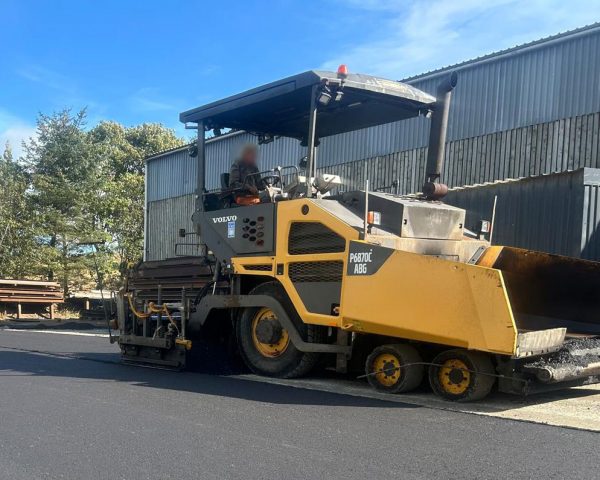 Volvo ABG P6870C Paver