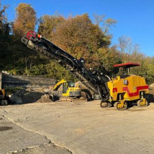 Caterpillar PM-313 Road Planer
