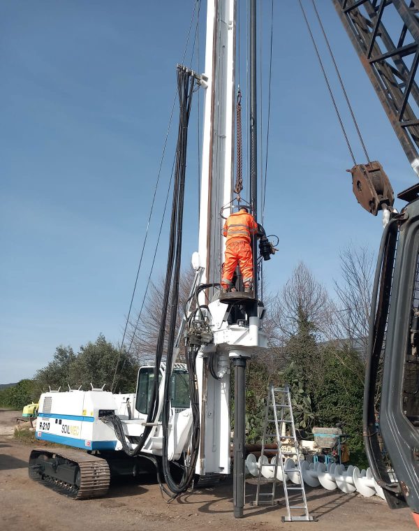 Soilmec R-210 CFA Piling Rig
