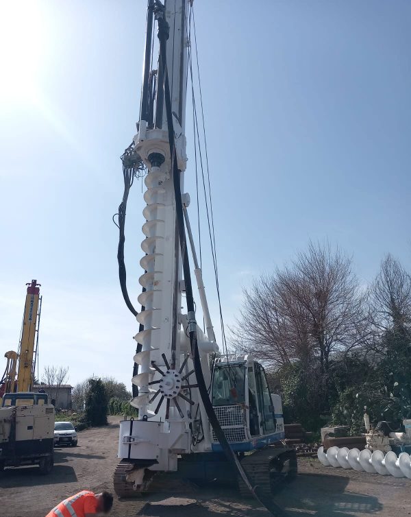 Soilmec R-210 CFA Piling Rig