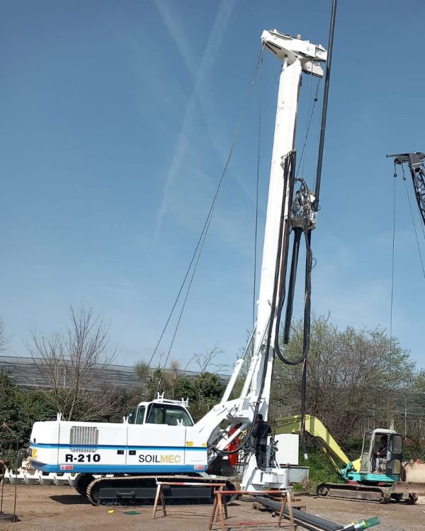 Soilmec R-210 CFA Piling Rig