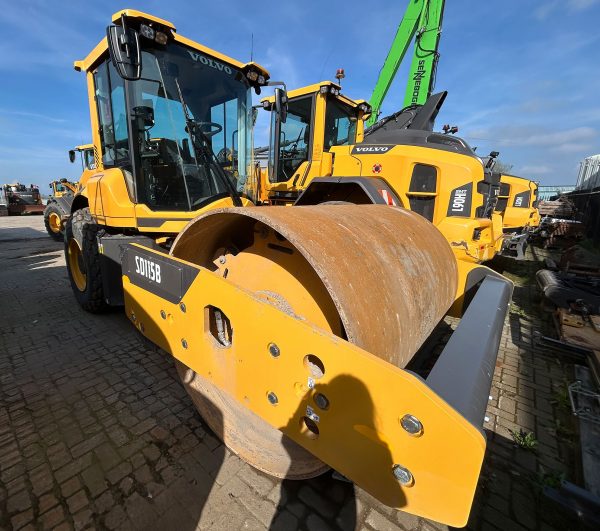 Volvo SD115B Single Drum Compactor