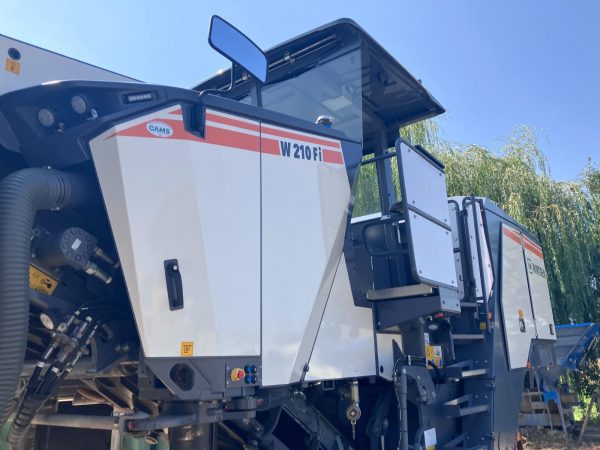 Wirtgen W 210 Fi Road Planer