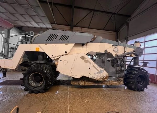 Wirtgen WR 240 I Soil Stabilizer