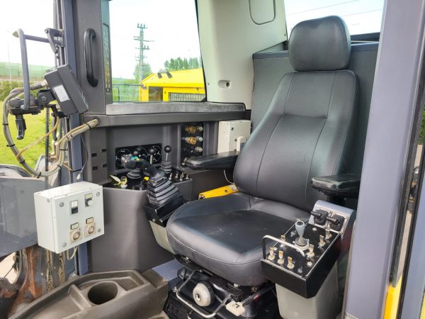 Atlas Copco ROC L6 (25)-44 Rock Drill