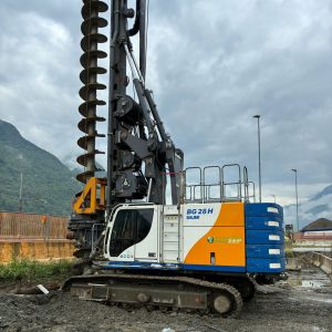Bauer BG 28H Rotary/CFA Piling Rig