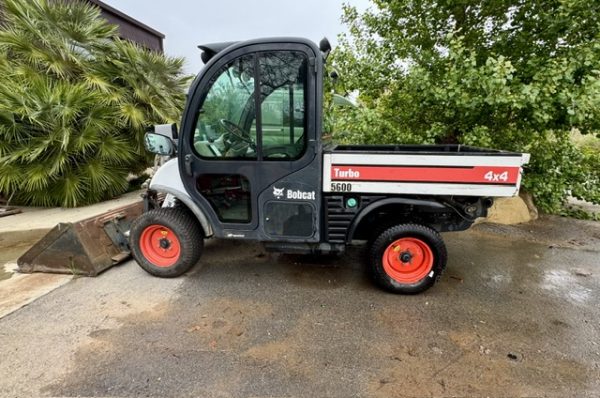 Bobcat 5600 4x4 Skidsteer