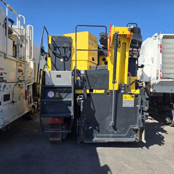 Bomag BM 1300/35 Cold Planer