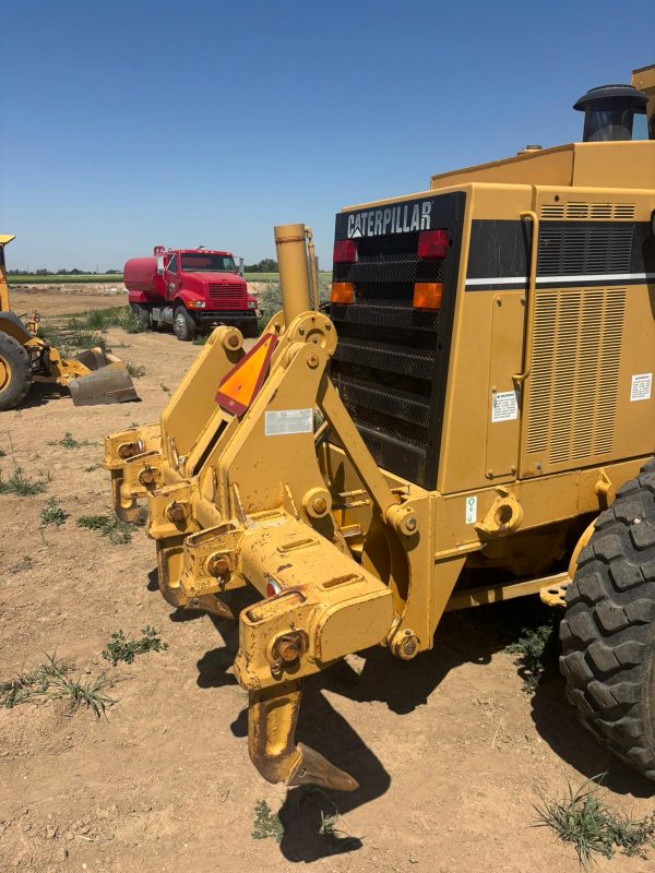 Caterpillar 160H Motor Grader