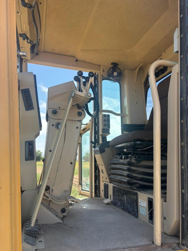 Caterpillar 160H Motor Grader