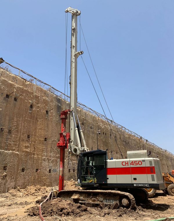Comacchio CH 450	Rotary Piling Rig