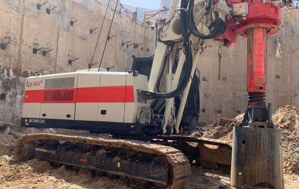 Comacchio CH 450	Rotary Piling Rig
