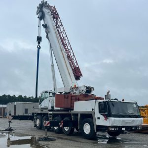 Grove GMK 5165 Mobile Crane