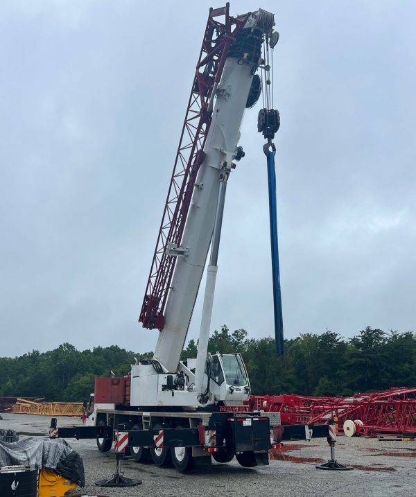 Grove GMK 5165 Mobile Crane