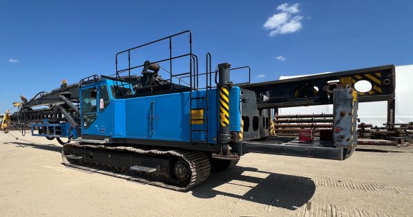 Junttan PM-23LC Hammer Piling Rig