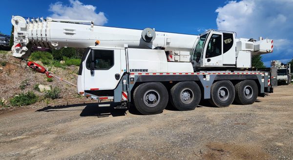 Liebherr LTM 1070-4.2 Mobile Crane