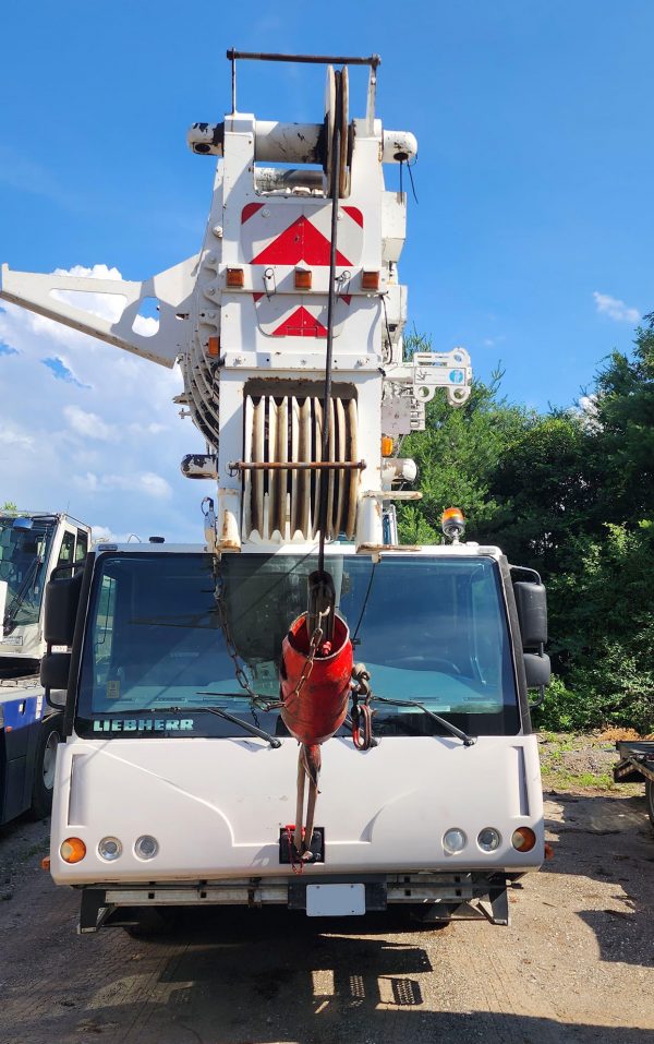 Liebherr LTM 1070-4.2 Mobile Crane