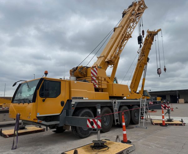 Liebherr LTM 1070-4.2 Mobile Crane