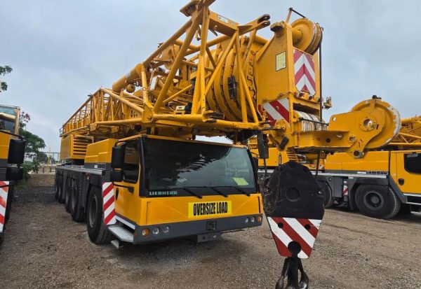 Liebherr LTM 1200-5.1 Mobile Crane