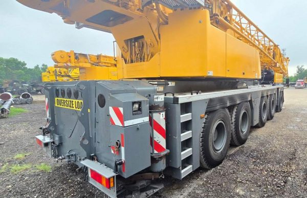 Liebherr LTM 1200-5.1 Mobile Crane