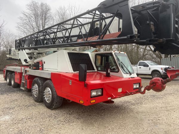 Link-Belt HTC 8860-2 Mobile Crane