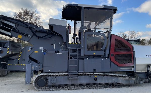 Dynapac MF2500CS Feeder