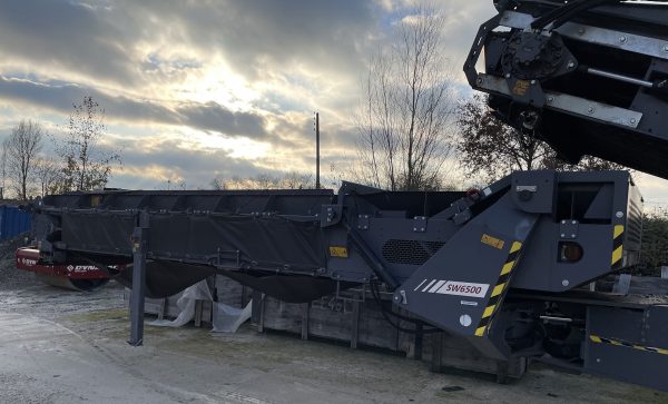 Dynapac MF2500CS Feeder