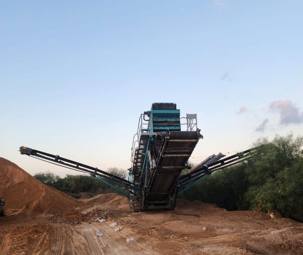 Powerscreen Chieftain 2100X Incline Screen
