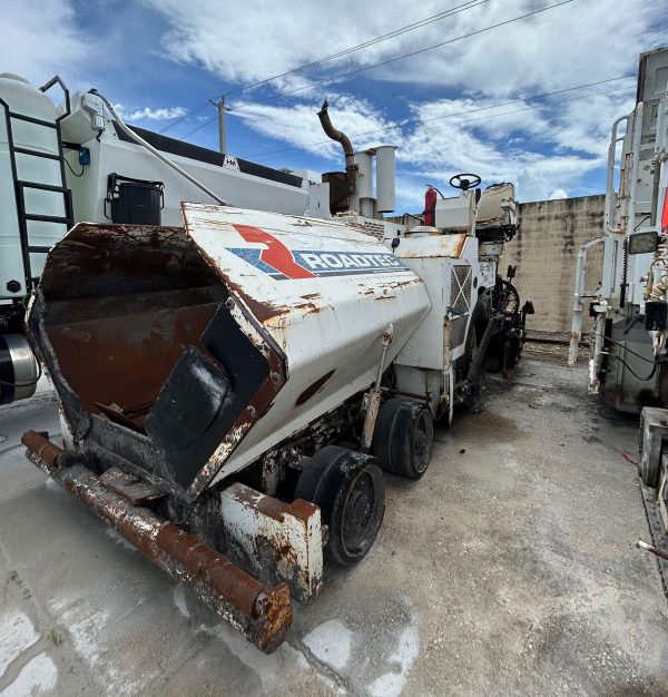 Roadtec RP-170 Paver