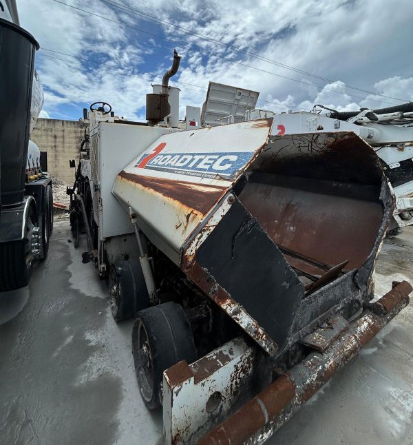 Roadtec RP-170 Paver