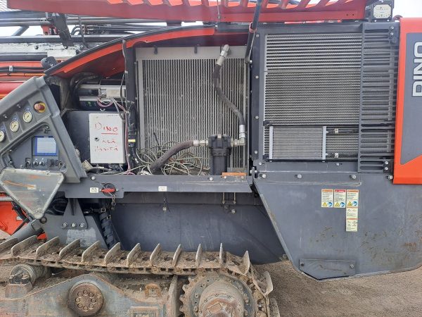 Sandvik Dino DC400Ri Rock Drill