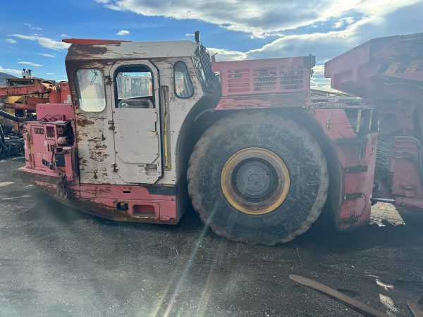 Sandvik TH430 Underground Truck