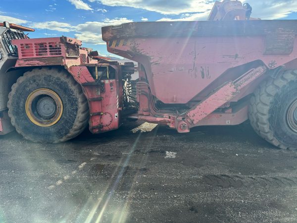 Sandvik TH430 Underground Truck