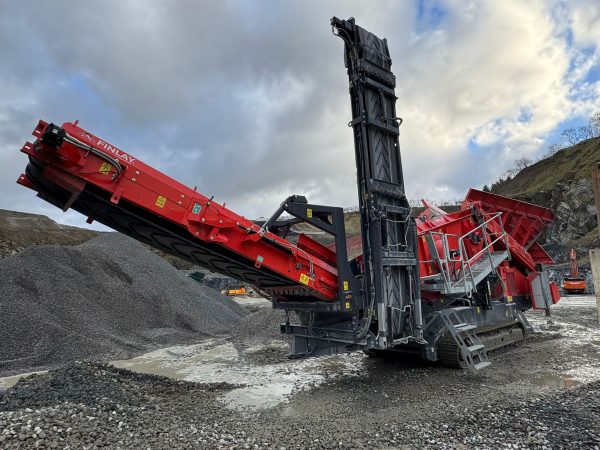 Terex Finlay 883+ Incline Screen