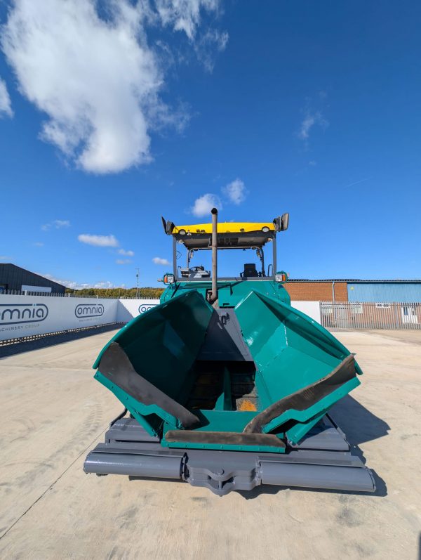 Vogele Super 1803-3i Paver
