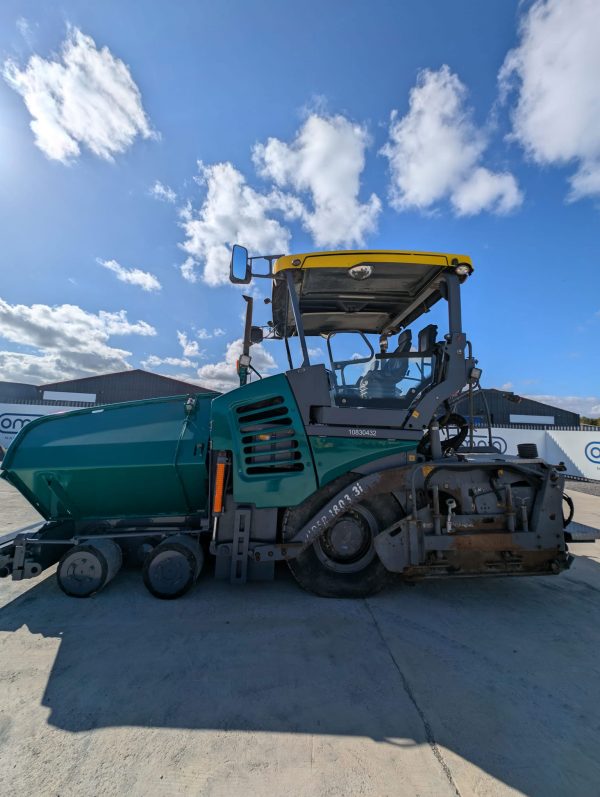 Vogele Super 1803-3i Paver