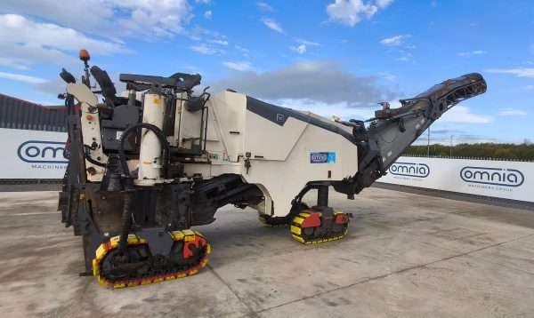 Wirtgen W 100 CFi Road Planer