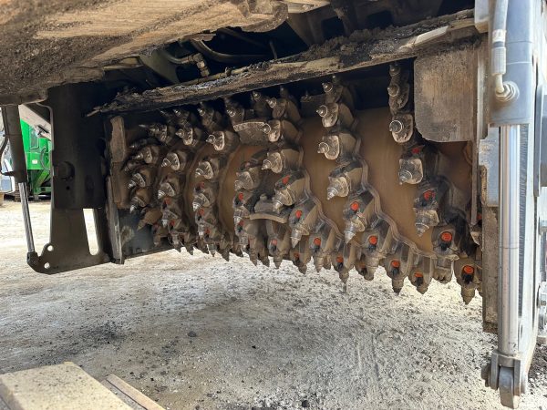Wirtgen W 200 Fi Road Planer