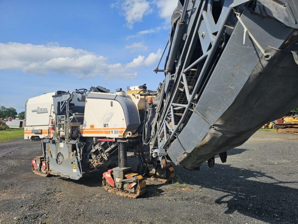 Wirtgen W 150 Cold Planer