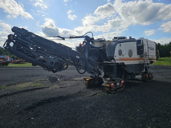 Wirtgen W 150 Cold Planer