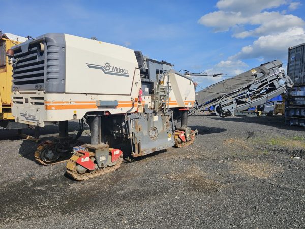 Wirtgen W 150 Cold Planer