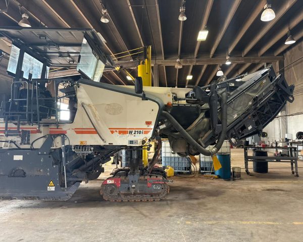 Wirtgen W 210 i Cold Planer