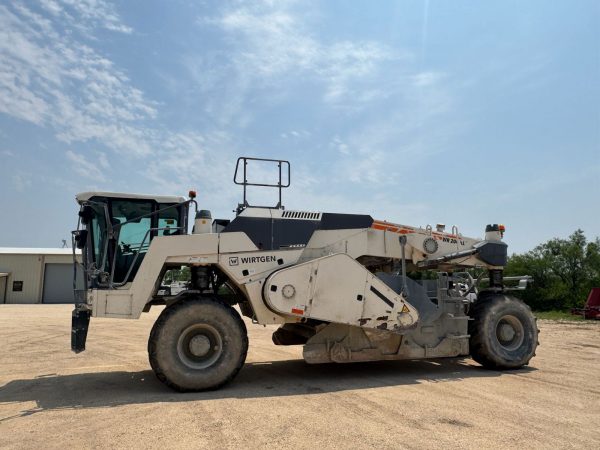 Wirtgen WR 200 XLi Soil Stabilizer