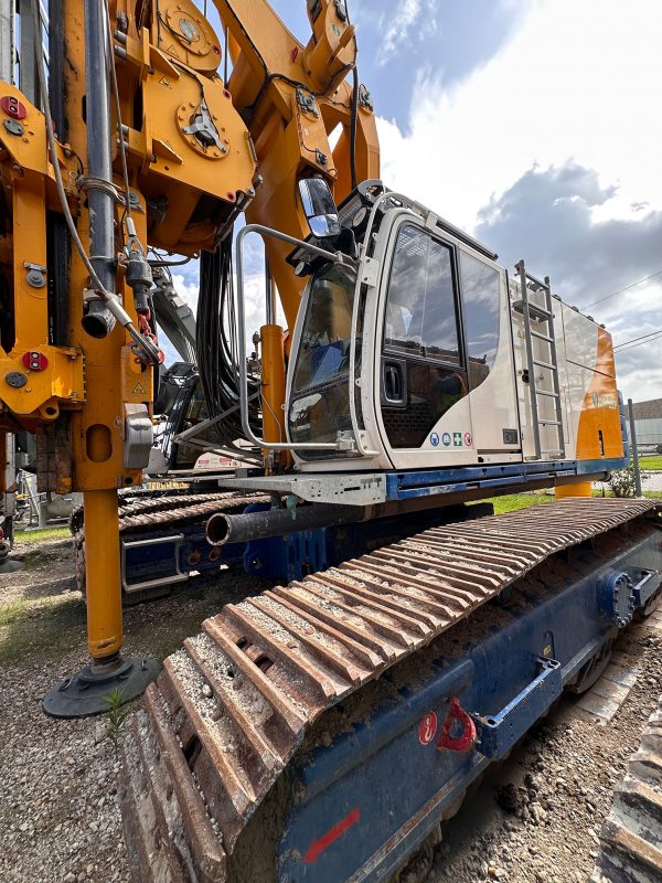 Bauer BG 28H Rotary Piling Rig